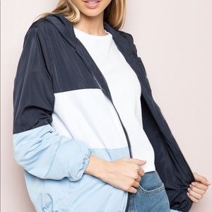 Brandy Melville Windbreaker